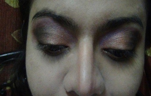 smokey purple eye shadow