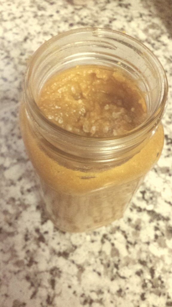 Homemade pumpkin and cinnamon body scrub recipe